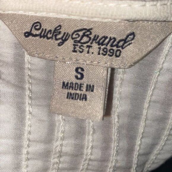 Lucky Brand Long Sleeve Pleated Embroidered Top Size S - Picture 14 of 14